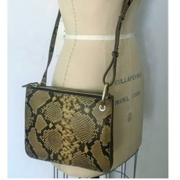 H&M PREMIUM LEATHER SLIM CROSSBODY NATURAL SNAKE PYTHON HANDBAG 8 x 9 OS NWT - Picture 4 of 10